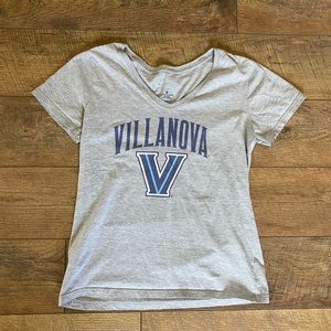 Villanova v-neck tee